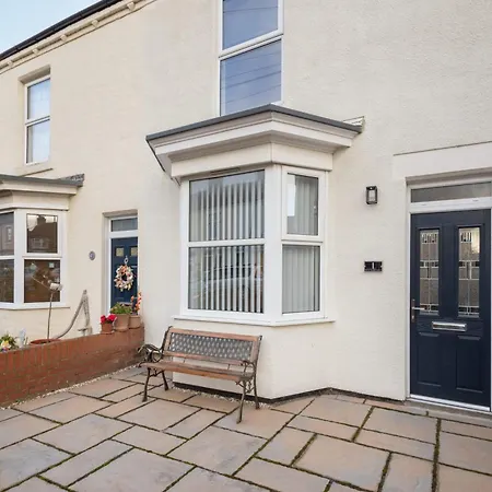 Host & - Seascape Holiday home