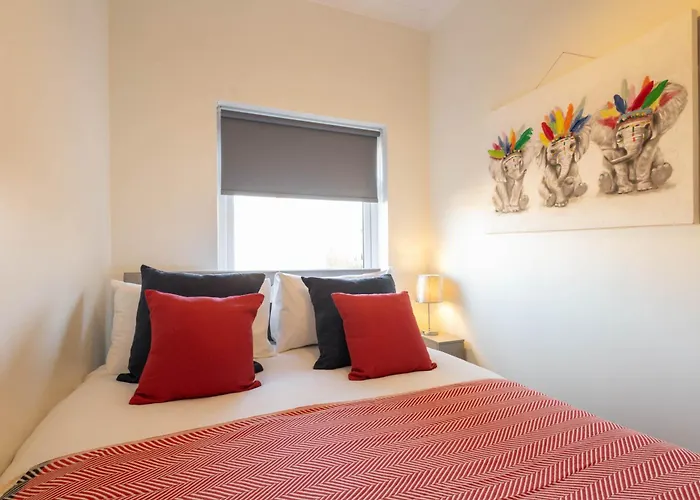 Host & - Seascape * Saltburn-by-the-Sea